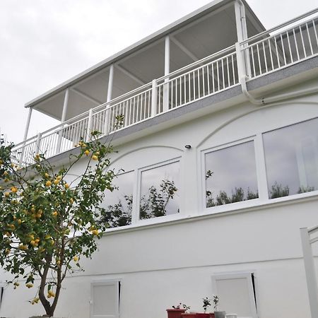 Rose Rooms At Island Of Rab Banjol Bagian luar foto