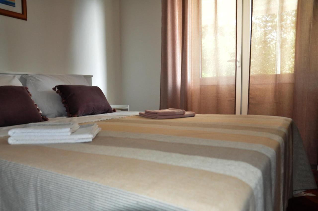Rose Rooms At Island Of Rab Banjol Bagian luar foto